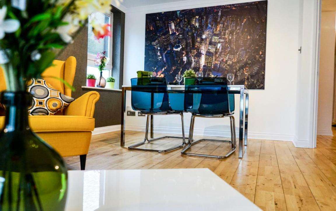 Hydro Apartment With Free Car Park Glasgow Exterior foto